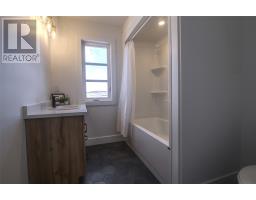 64 Trenton Drive thumbnail 20
