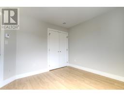 64 Trenton Drive thumbnail 23