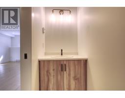64 Trenton Drive thumbnail 35