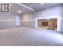64 Trenton Drive thumbnail 39