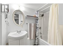 32 Penmore Drive thumbnail 19