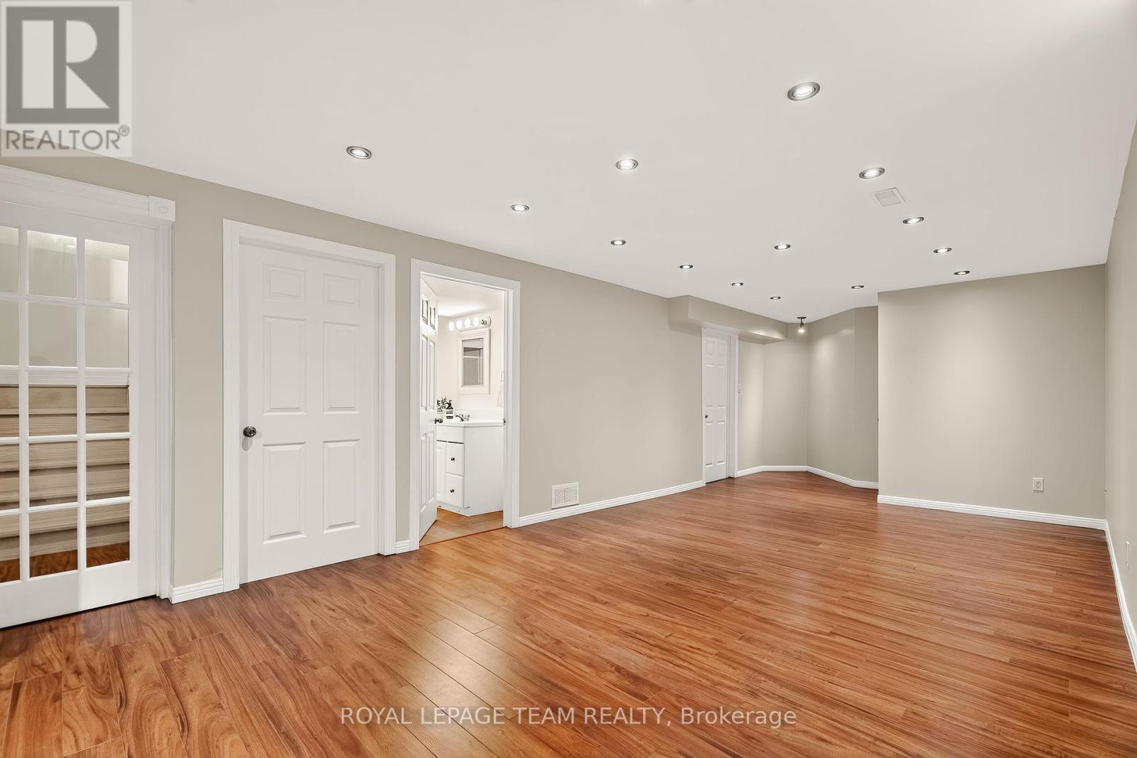 28 BOREALIS CRESCENT - 37