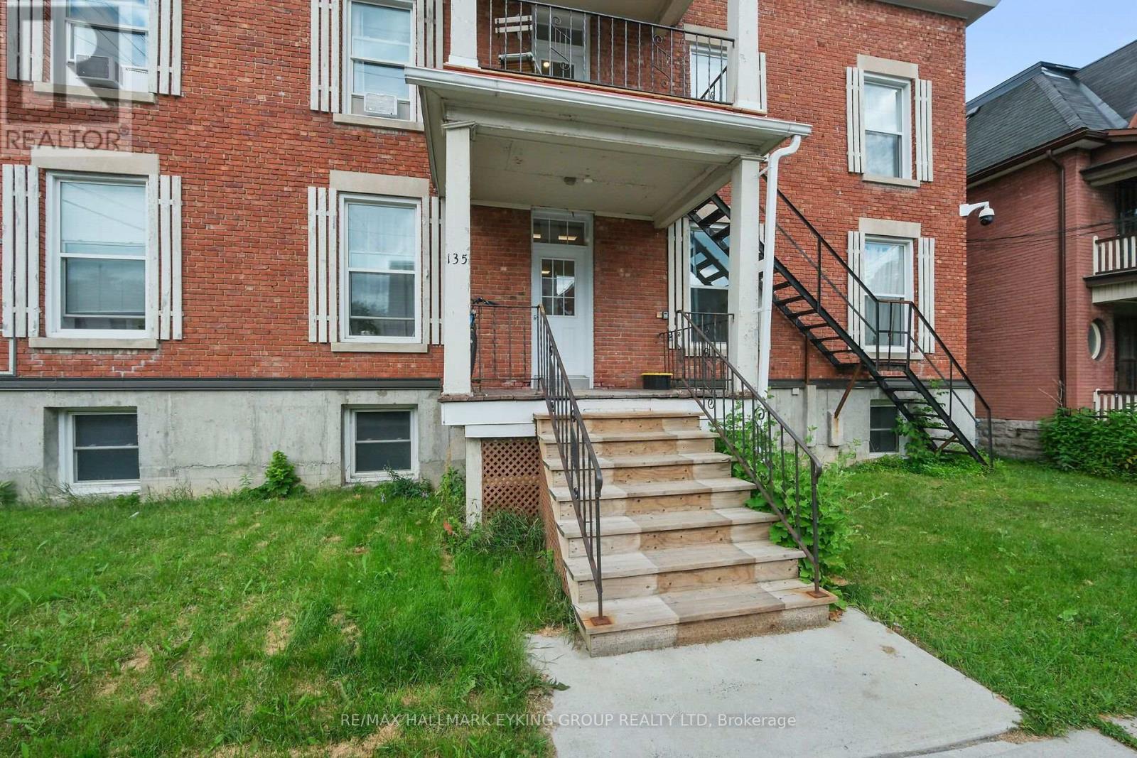 2 Bed, 1 Bath Multi-Family for Rent in Ottawa – 3 – 135 CONCORD STREET S, Ottawa – MLS# X13663288 - Image 6