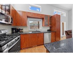 201 Gladeview Private, Ottawa, ON K1T4A6 Photo 12