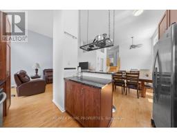 201 Gladeview Private, Ottawa, ON K1T4A6 Photo 13