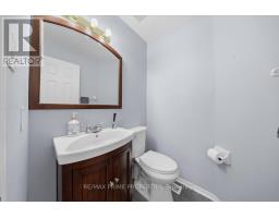 201 Gladeview Private, Ottawa, ON K1T4A6 Photo 19