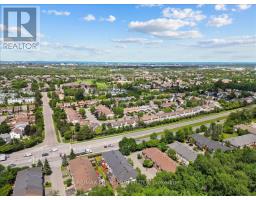 201 Gladeview Private, Ottawa, ON K1T4A6 Photo 46