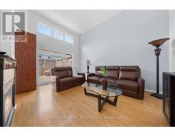 201 Gladeview Private, Ottawa, ON K1T4A6 Photo 9