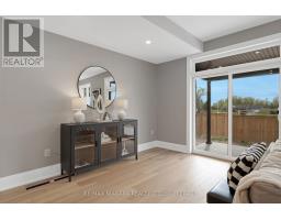 6200 Curlin Crescent, Niagara Falls, ON L2H0B8 Photo 9