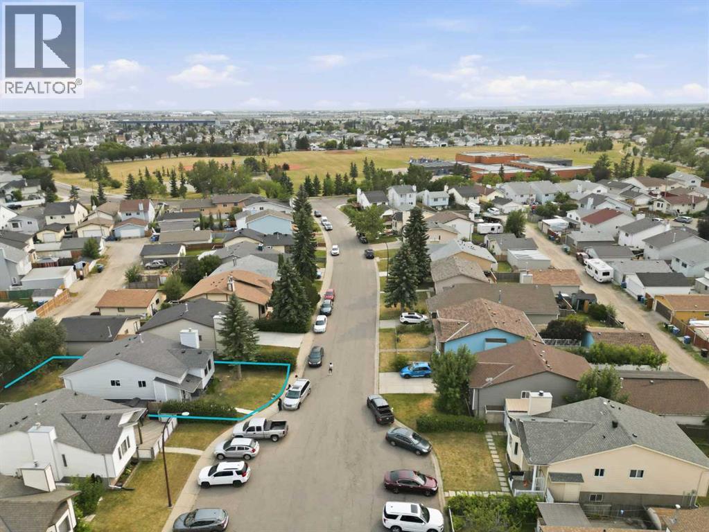 52 Erin Meadows Court SE, Erin Woods, Calgary photo 3