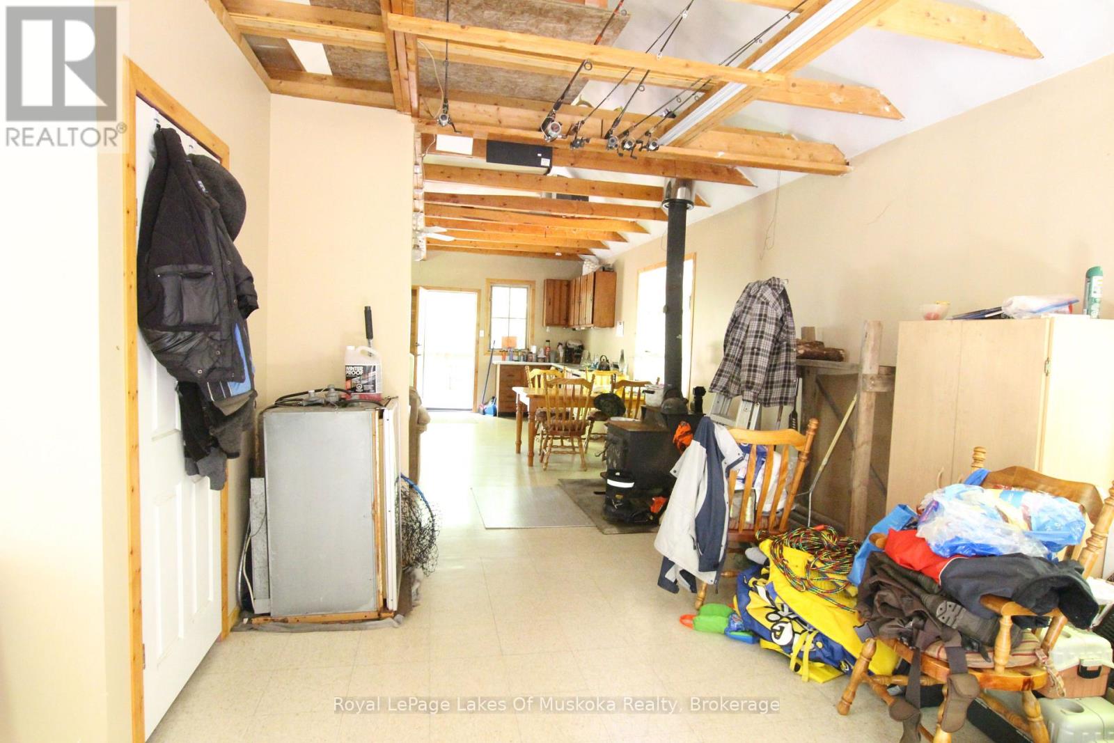 1101 LANGFORD ROAD - Image 14