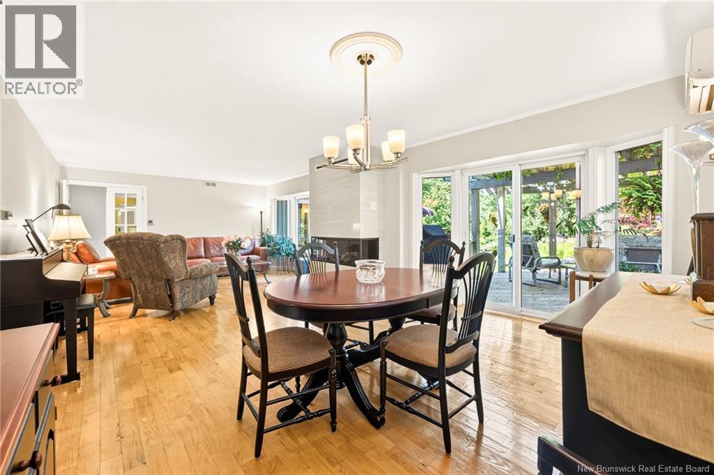 338 Vanier - Image 13