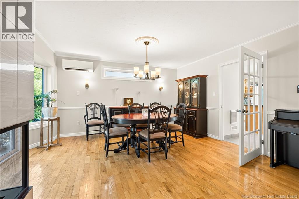 338 Vanier - Image 14