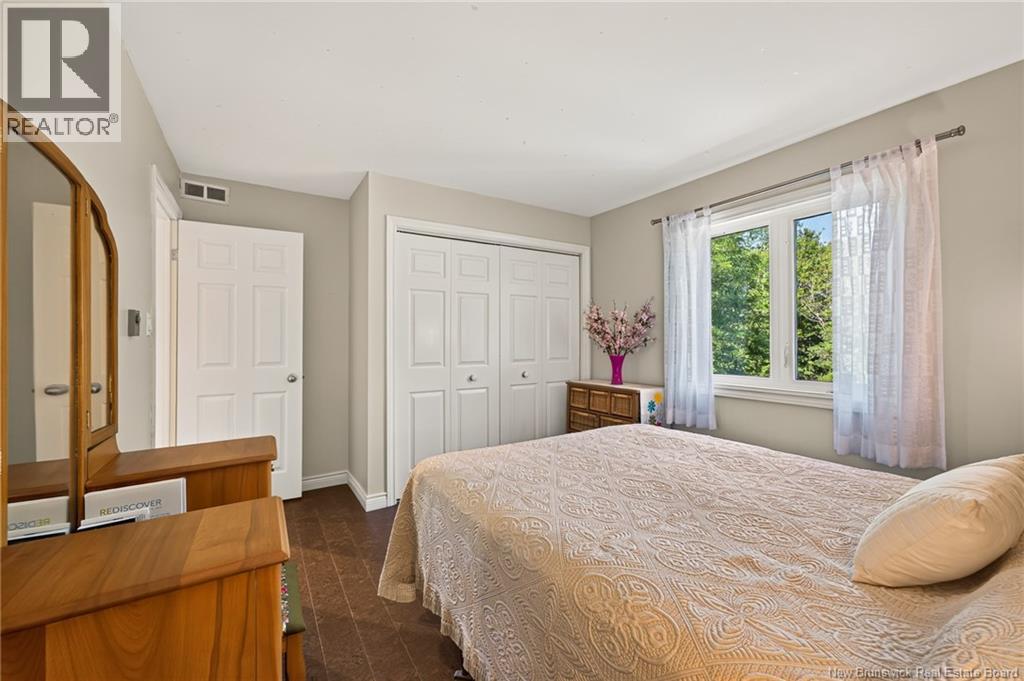 338 Vanier - Image 28