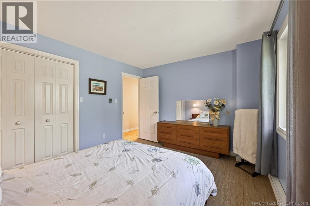 338 Vanier - Image 30