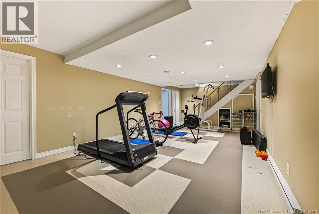 338 Vanier - Image 35