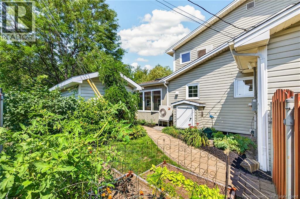 338 Vanier - Image 38
