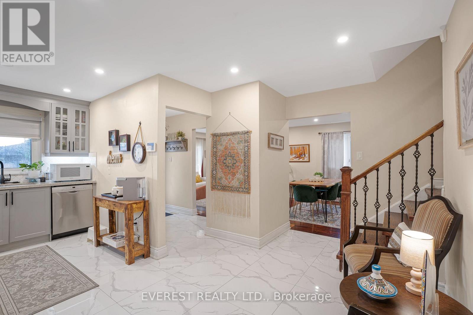 228 MICHAEL BOULEVARD - 7