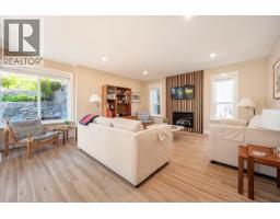 336 E 26th Street, North Vancouver, BC V7N1B1 Photo 19