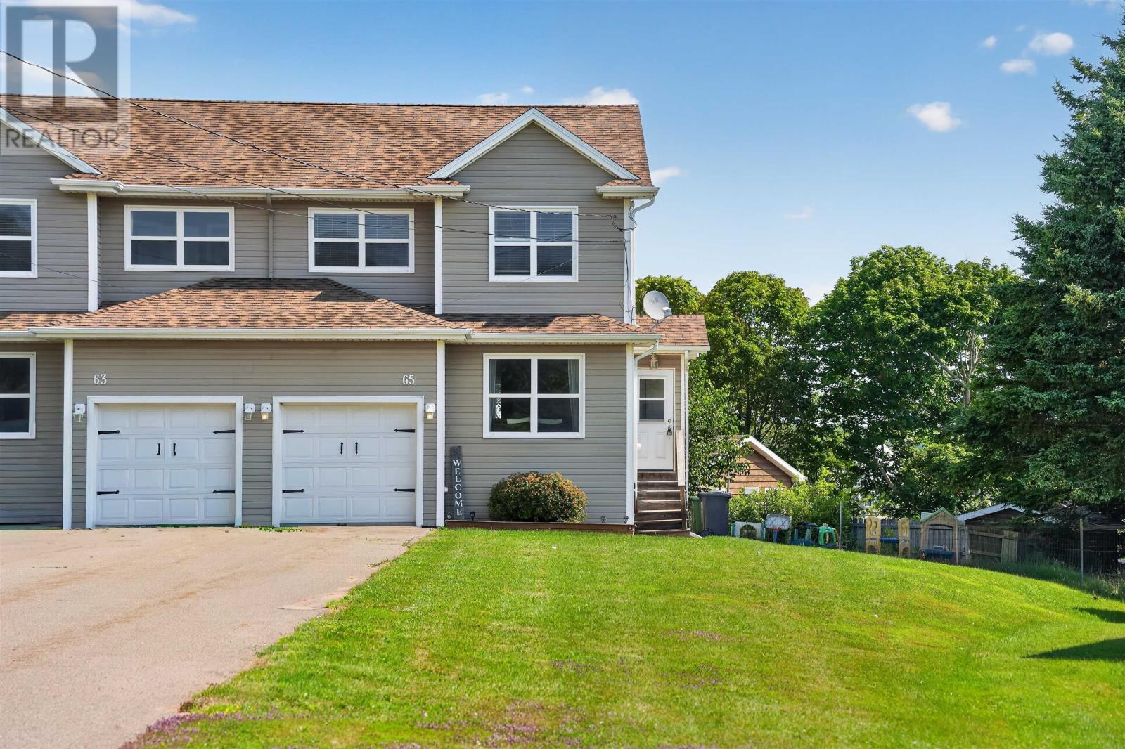 65 MacKinley Crescent