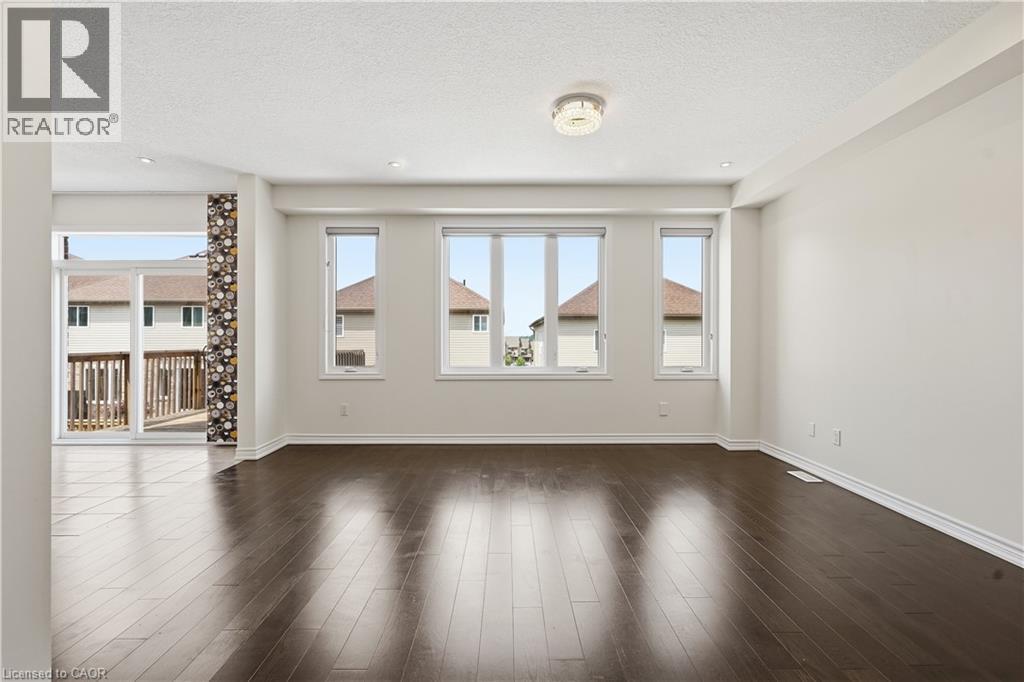 359 BEECHDROPS Drive — photo 3