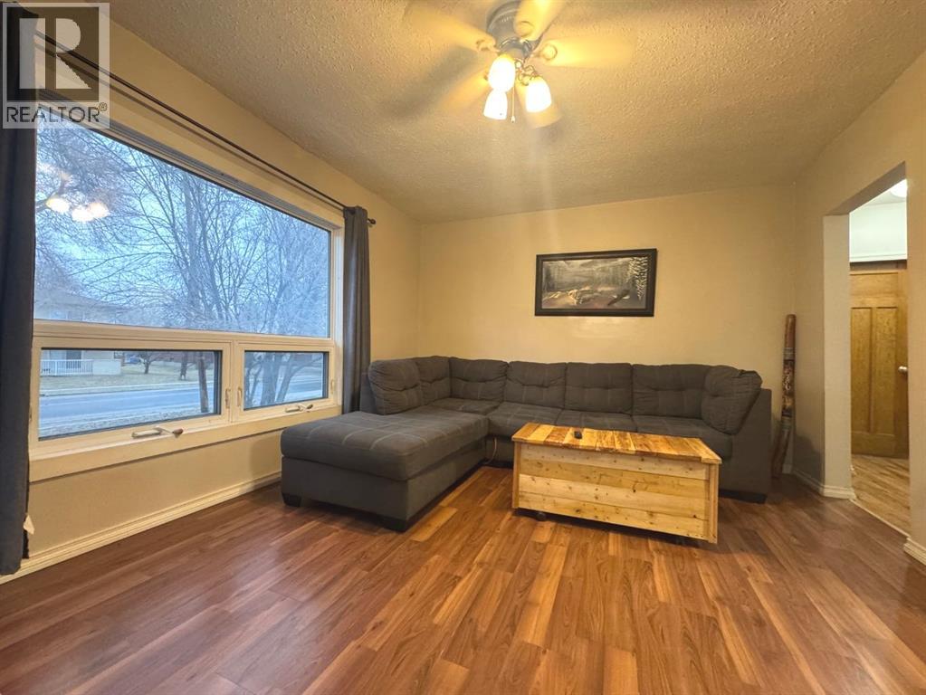 5319 47 Avenue, Wetaskiwin — photo 3