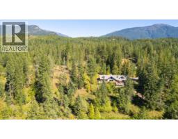 134 Riondel Road, Kootenay Bay, BC V0B1X0 Photo 79