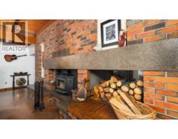 Laundry room - 134 Riondel Road, Kootenay Bay, BC V0B1X0 Photo 23