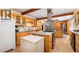 Full bathroom - 134 Riondel Road, Kootenay Bay, BC V0B1X0 Photo 11