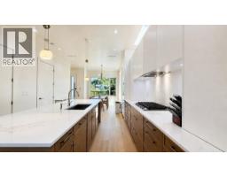 3214 W King Edward Avenue, Vancouver, BC V6L1V7 Photo 10