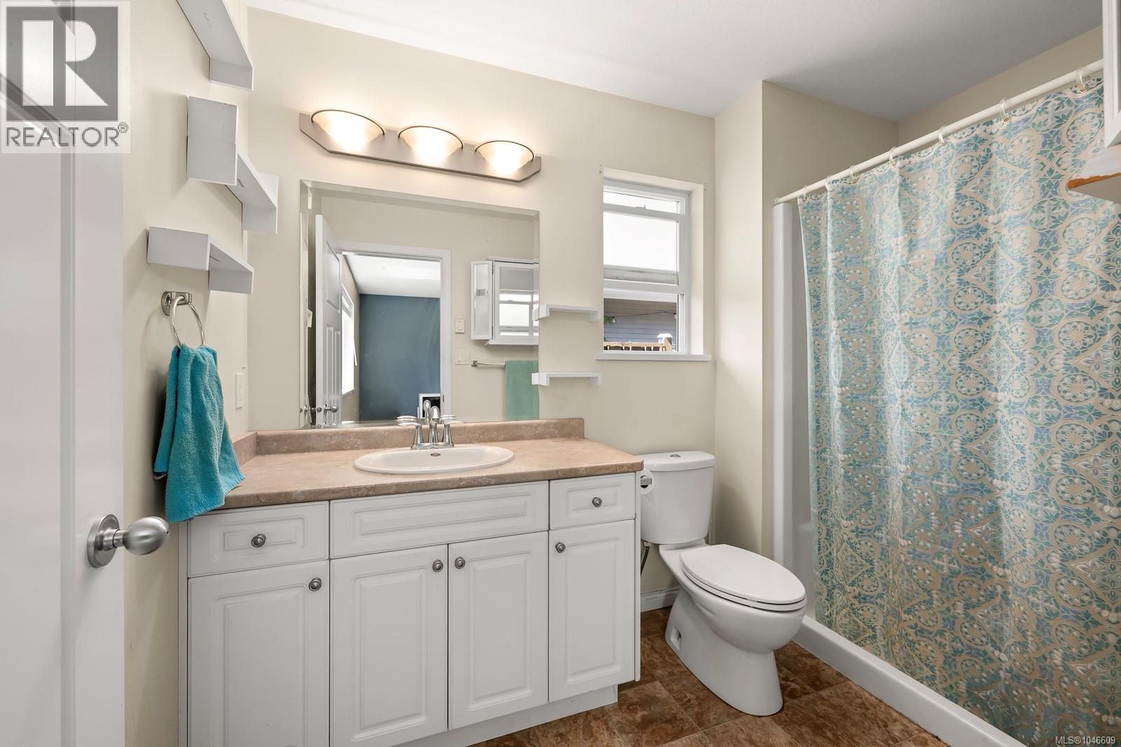 3351 Coniston Cres - 11