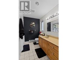 463 Main Road thumbnail 24