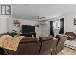 463 Main Road thumbnail 25