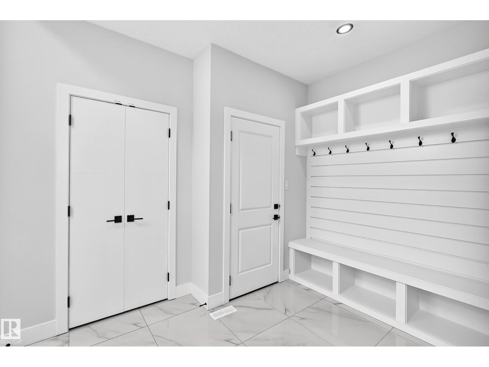 233 Crystal Creek - Image 6