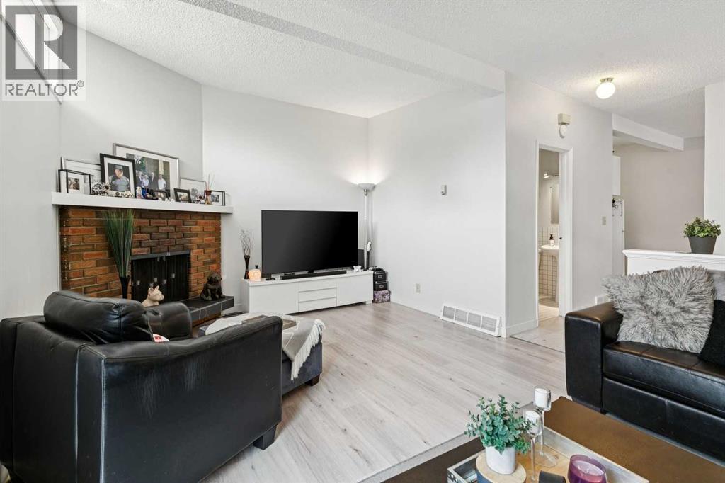 715 5 Street NE - Image 6