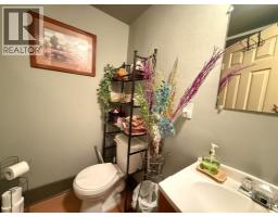 5040 50 Street, Mannville, AB T0B2W0 Photo 7