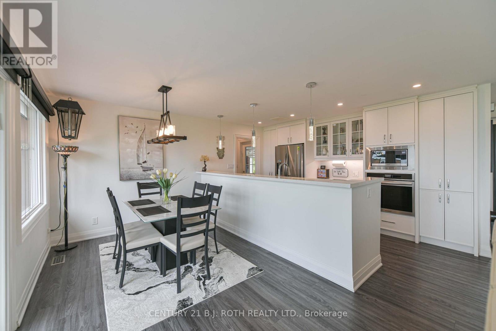 91 MOON POINT DRIVE - 12
