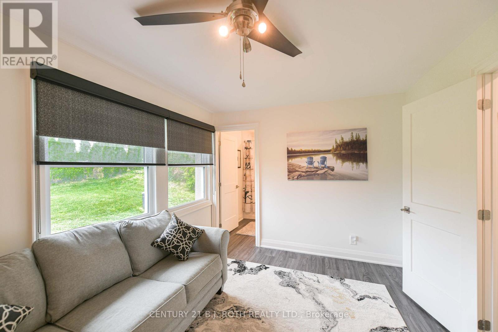 91 MOON POINT DRIVE - 34