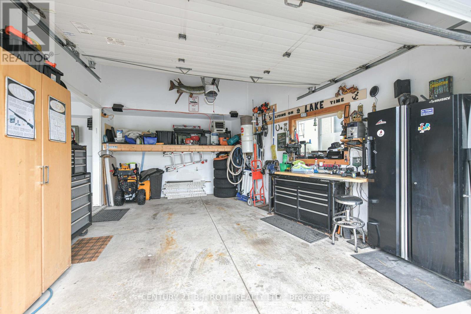 91 MOON POINT DRIVE - 44