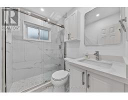 18 Elderfield Crescent, Toronto, ON M9C3K7 Photo 16