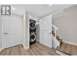 18 Elderfield Crescent, Toronto, ON M9C3K7 Photo 24