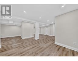 18 Elderfield Crescent, Toronto, ON M9C3K7 Photo 27