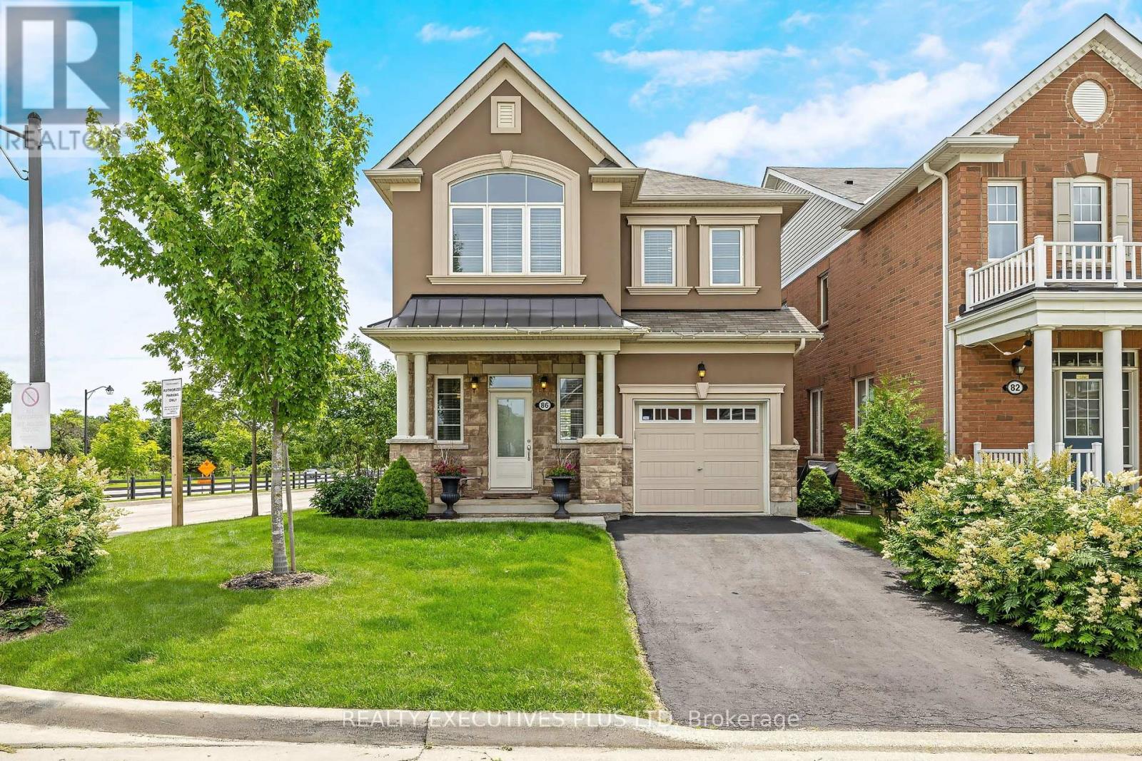 Photo of 86 Stillwater Crescent