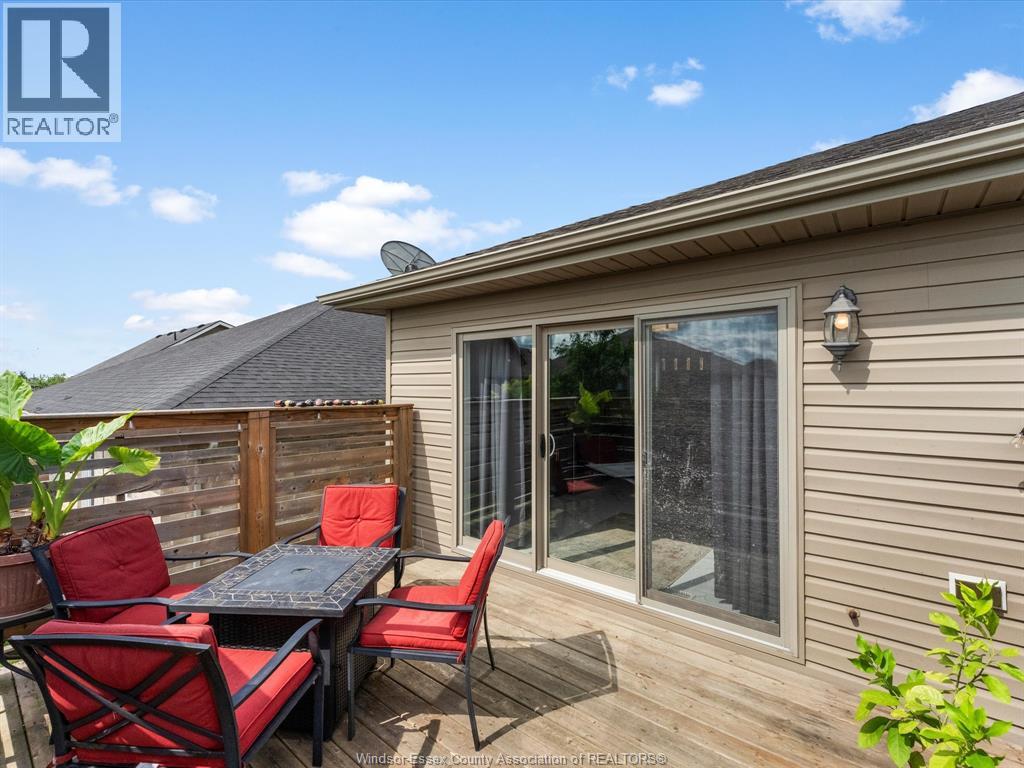 9 SHAW DRIVE - 26