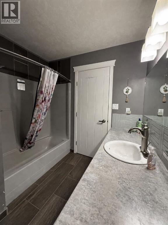 4404 54A Avenue - Photo 15