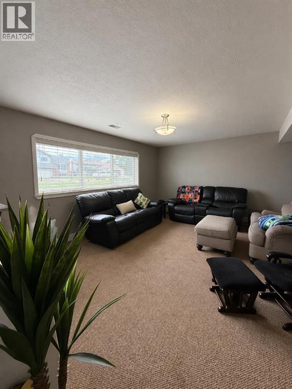 4404 54A Avenue - Photo 16