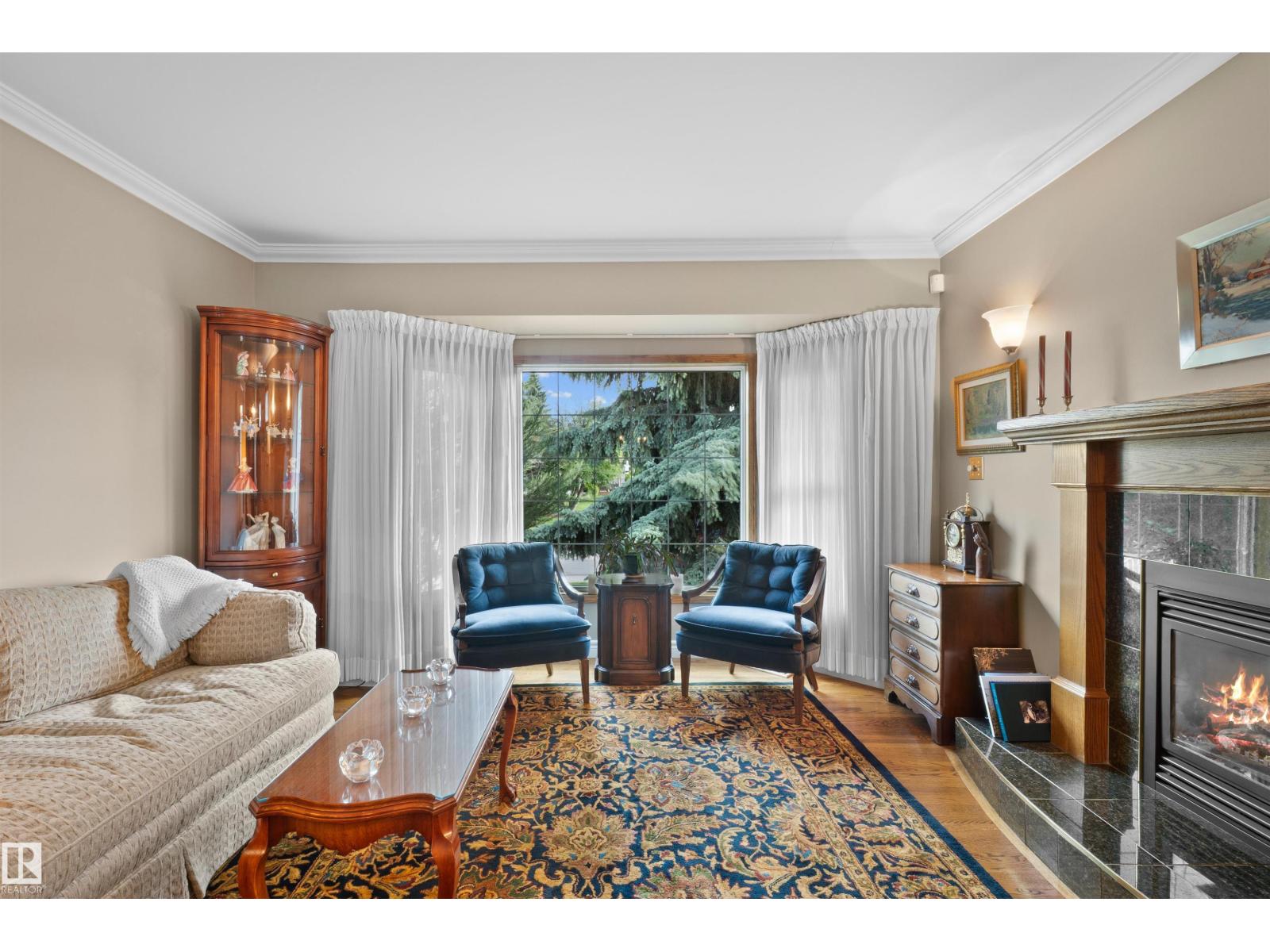 14640 88 AV NW - 12