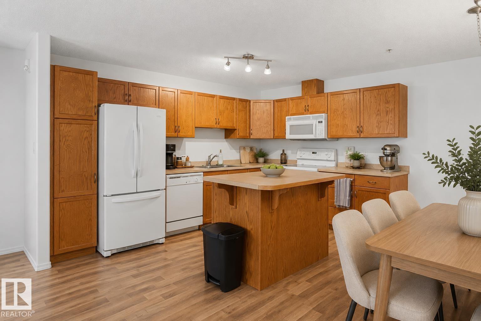 #221 279 SUDER GREENS DR NW - 9