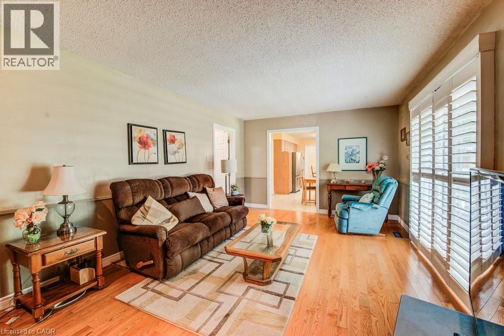 94 MCCARRON Crescent - Image 25