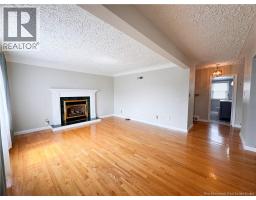 641 Acadie, Dieppe, NB E1A1J6 Photo 16